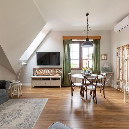 Apartament Wigilijna Premium Starowka 엘블라그 외부 사진
